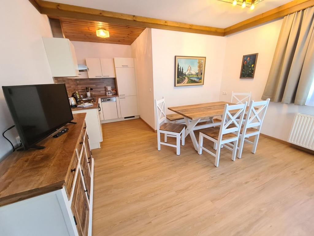Apartments Juri & Hermann 1 Бад Кляйнкирххайм Экстерьер фото