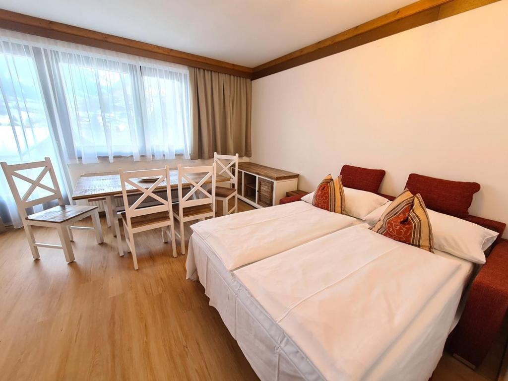 Apartments Juri & Hermann 1 Бад Кляйнкирххайм Экстерьер фото