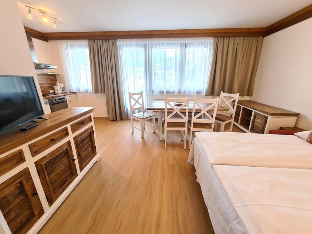 Apartments Juri & Hermann 1 Бад Кляйнкирххайм Экстерьер фото